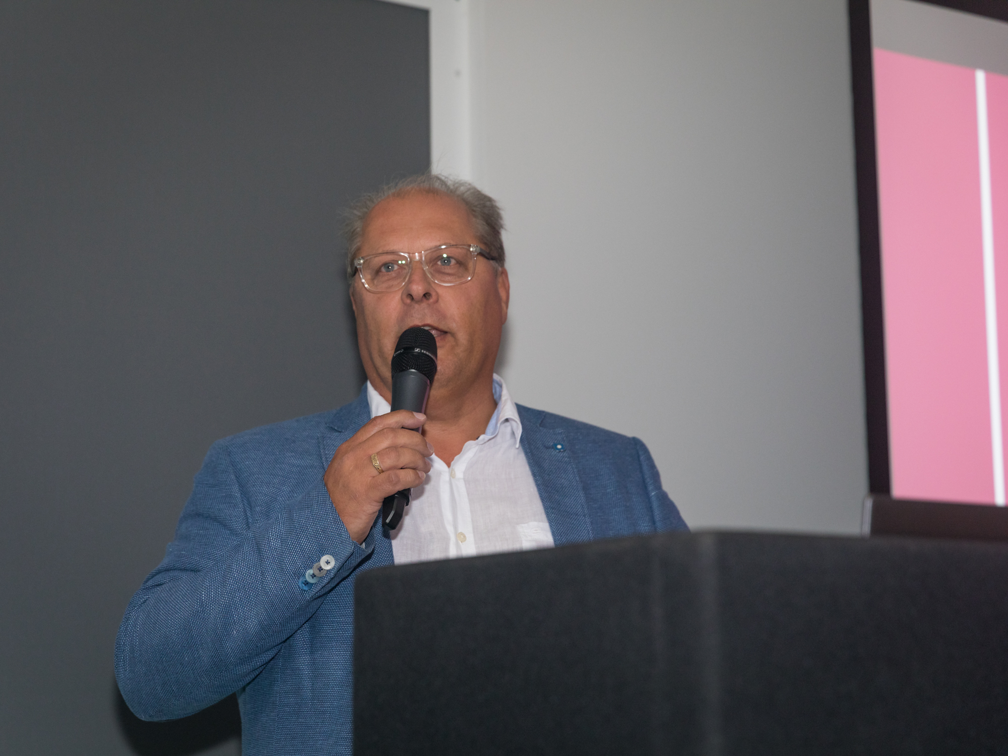 Bouwdata Symposium Maurice Laumen.jpg